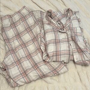 Hollister Pink and Gray Plaid Sleepwear
